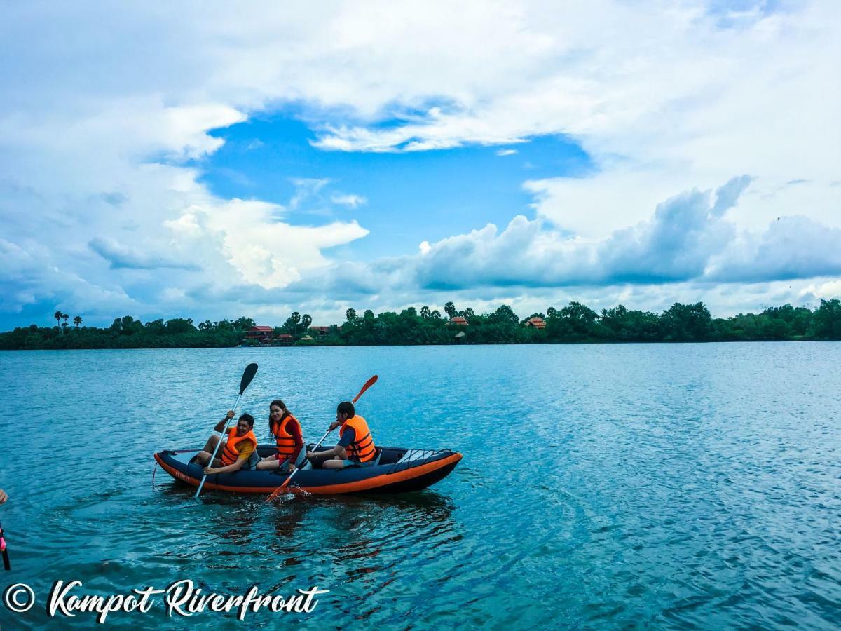 Kampot Riverfront Boutique Exterior photo