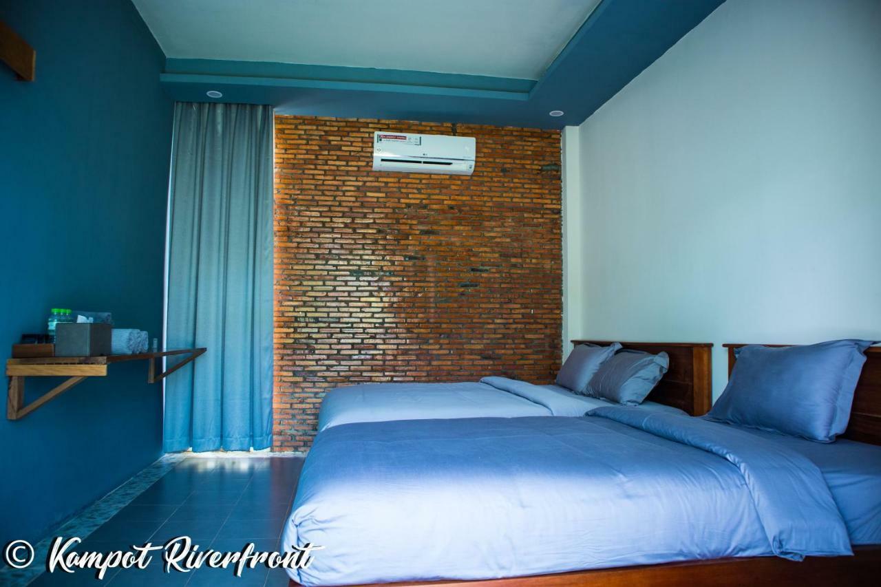Kampot Riverfront Boutique Exterior photo